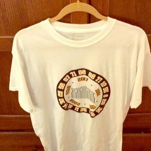 Penguins large white 50 year anniversary tee with very cool design
